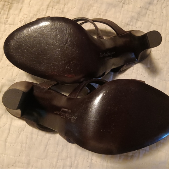 Salvatore Ferragamo Amatrice Heels Size 6 - Picture 2 of 5